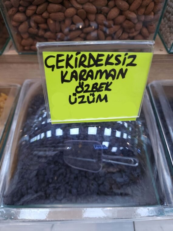 Organic Seedless Karaman Uzbek Grapes