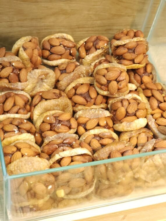 Hazelnut Fig Atom Stuffed - Image 3
