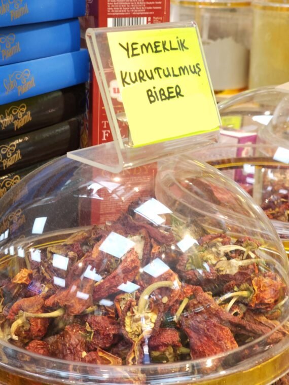 Edible Dried Pepper Organic Natural